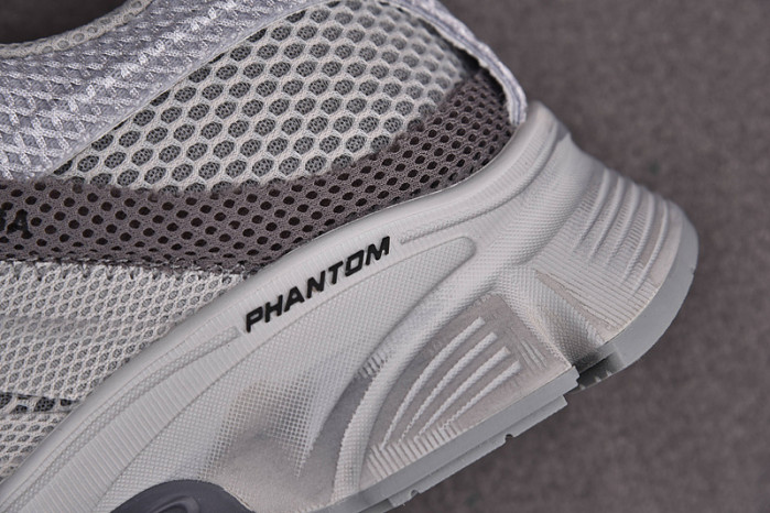 Ba*len*cia*ga -phantom sneakers