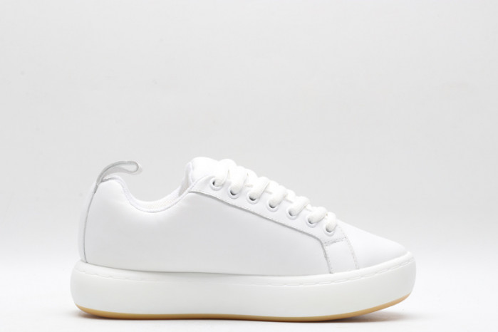 Bo*te*ga ve*ne*ta  sneakers