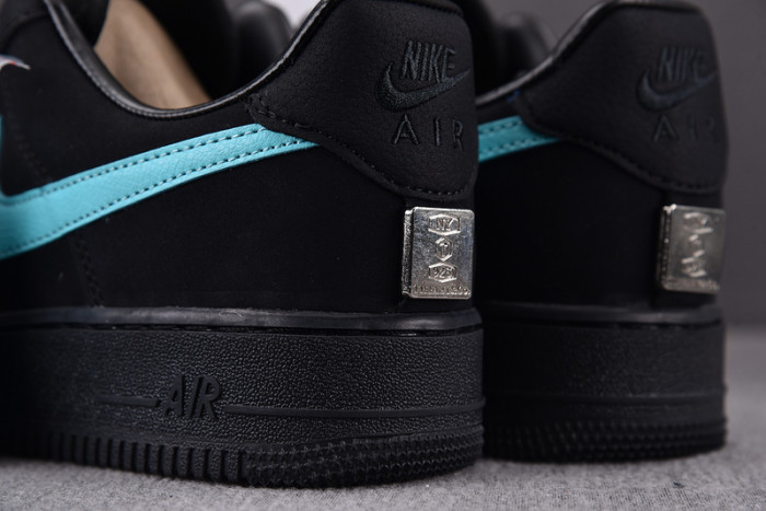 T*f*ny & co. x nike air force 1 low black dz1382-001