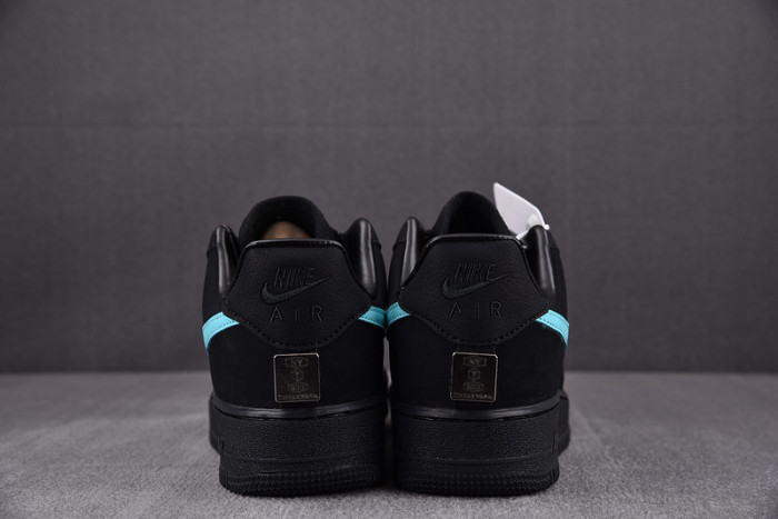 T*f*ny & co. x nike air force 1 low black dz1382-001