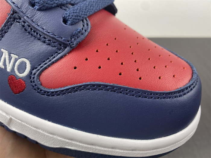 S*p*e nike sb dunk high by any means dn3741-600