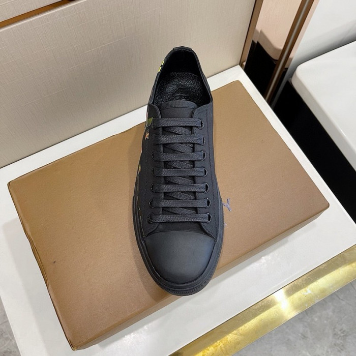 bur sneaker