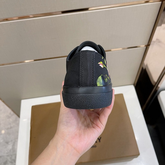 bur sneaker