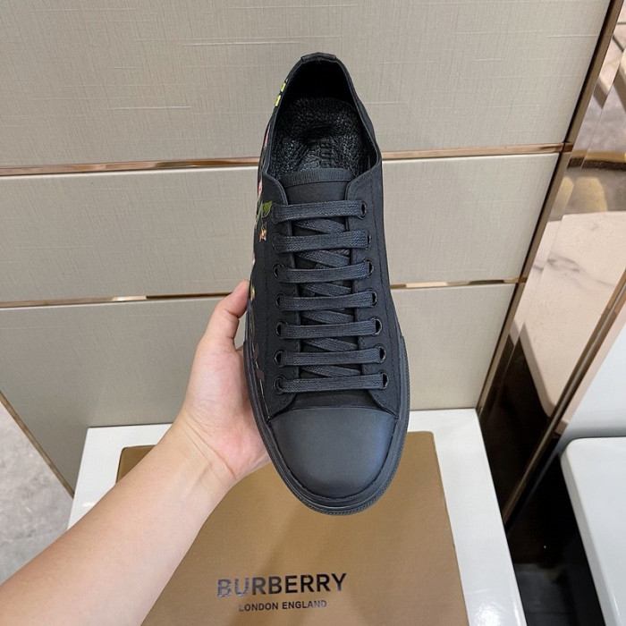 bur sneaker