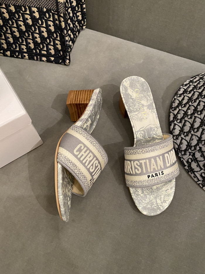 Ch**an di0r heel sandals