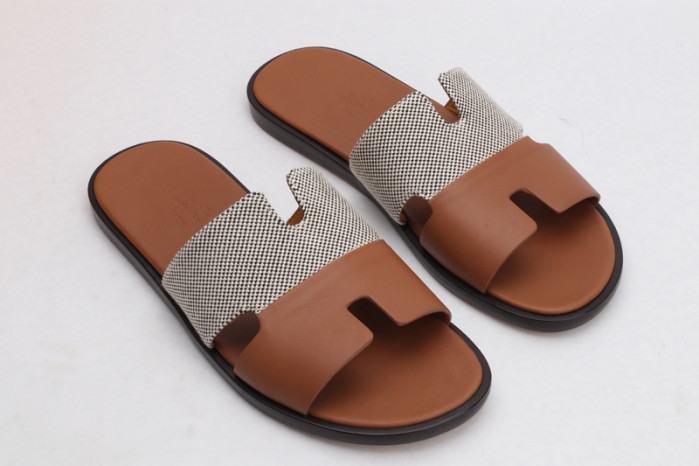 herm*s  slippers