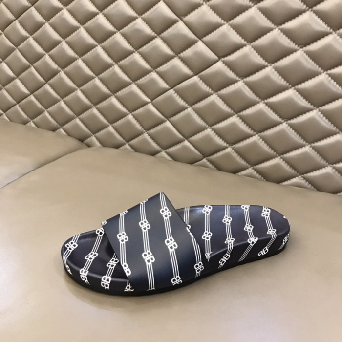 bur_berry slippers