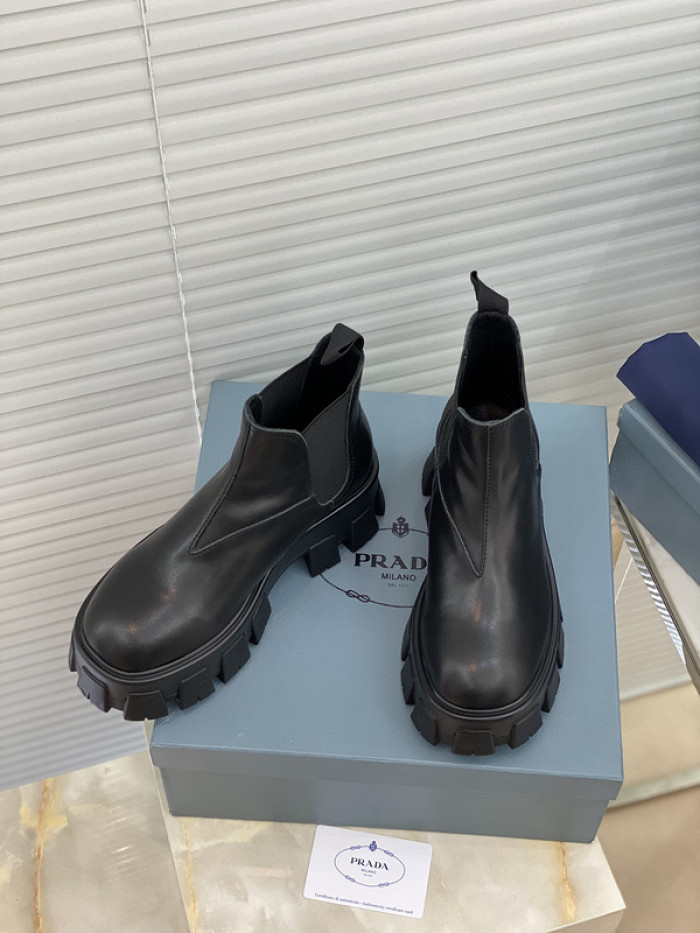 pra_da boots