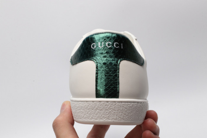 gucc ace embroidered low-top sneaker