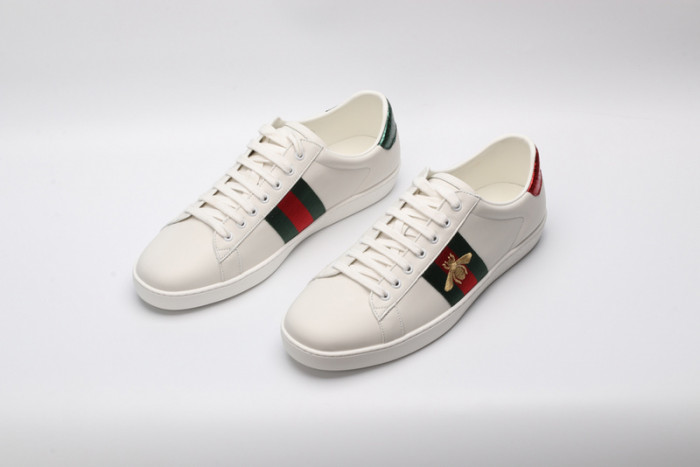 gucc ace embroidered low-top sneaker