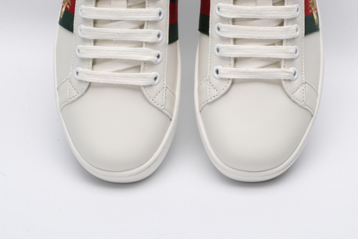 gucc ace embroidered low-top sneaker