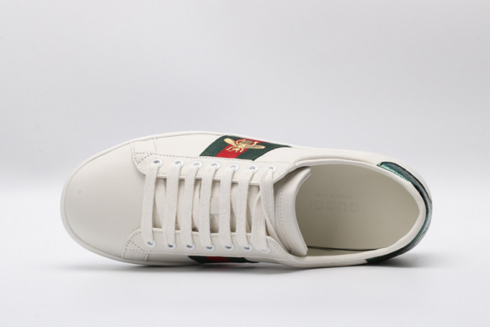 gucc ace embroidered low-top sneaker