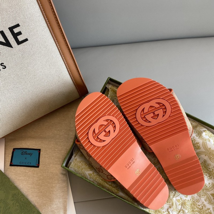 gucc slippers