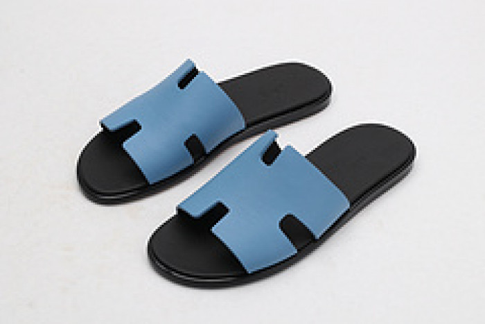 herm*s  slippers
