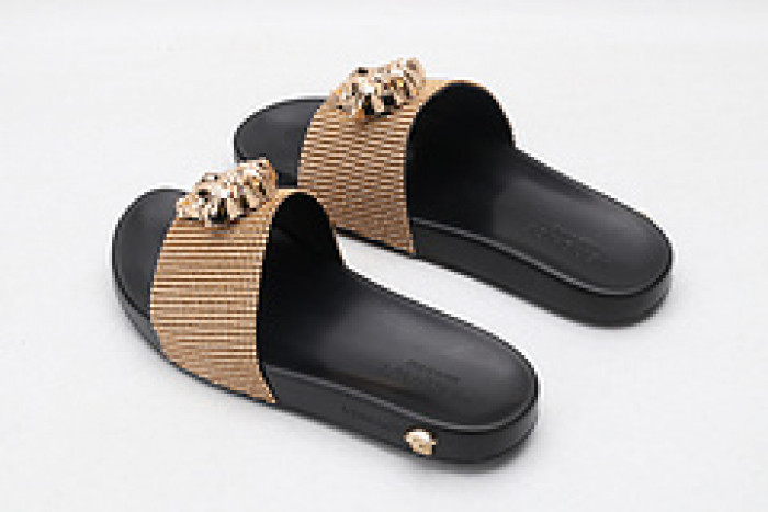vers slippers