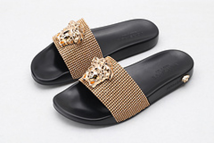 vers slippers