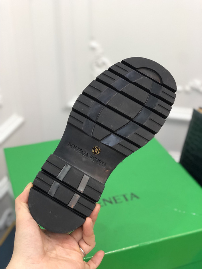 Bo*te*ga ve*ne*ta boots