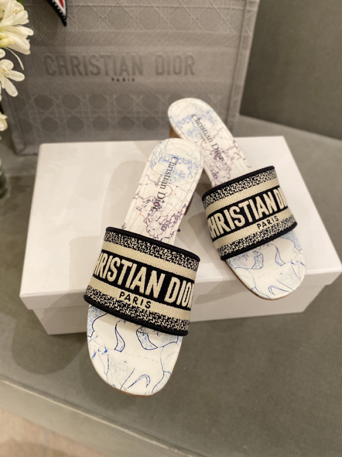 Ch**an di0r heel sandals