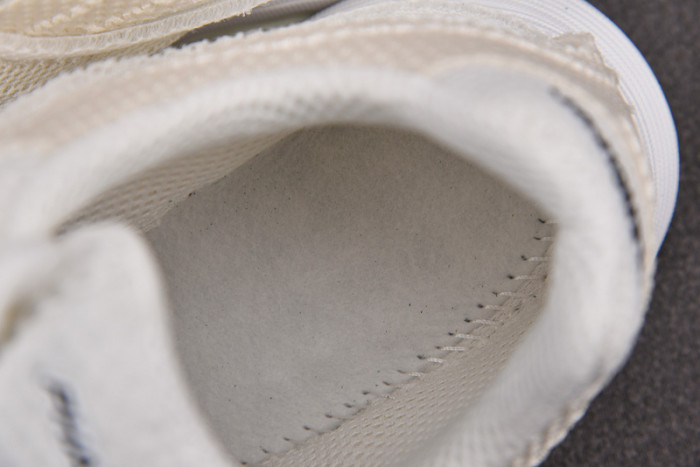 Ba*len*cia*ga -phantom sneakers