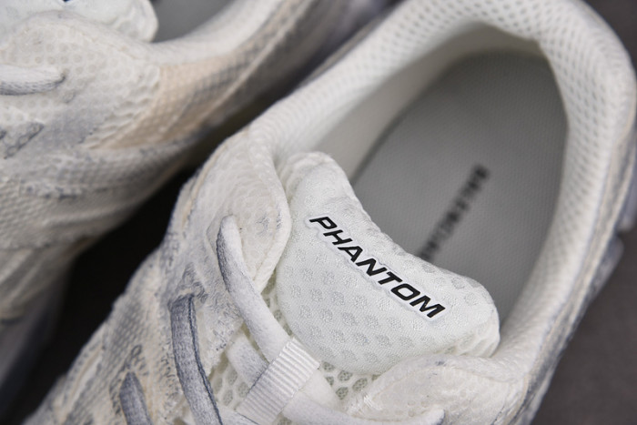 Ba*len*cia*ga -phantom sneakers
