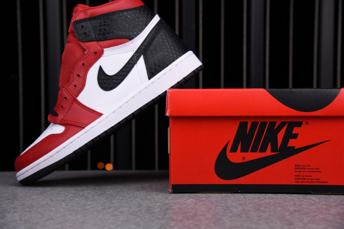 air jordan 1 retro high satin snake chicago cd0461-601