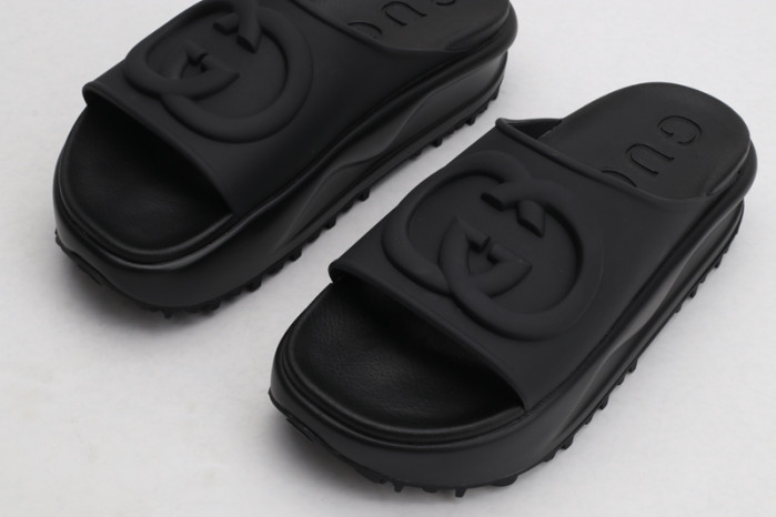 gucc slippers