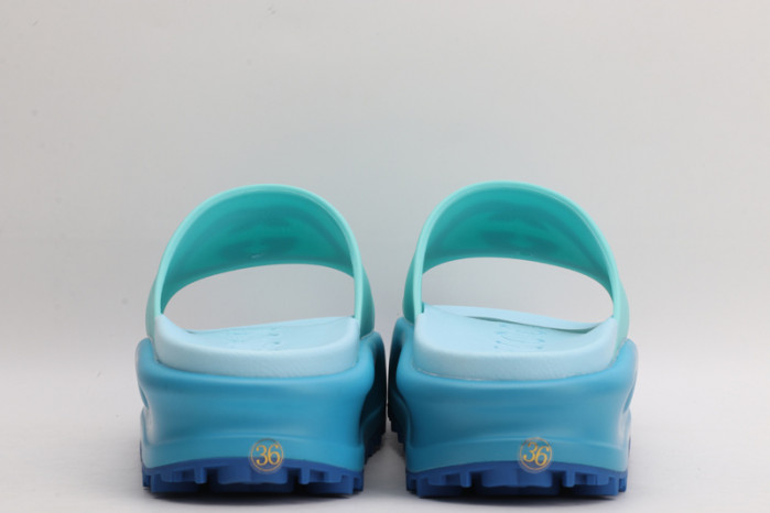 gucc slippers