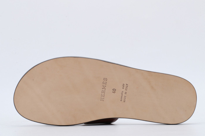 herm*s slippers