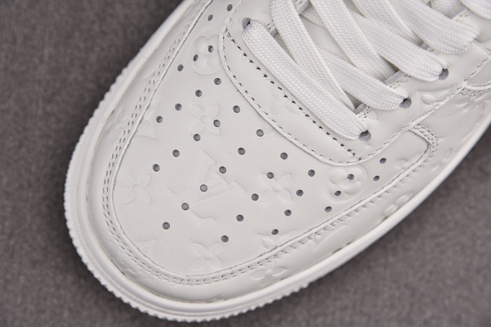 l0vt nike air force 1