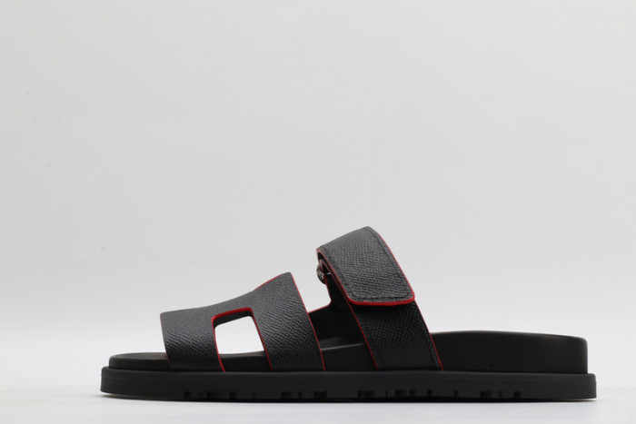 herm*s  slippers