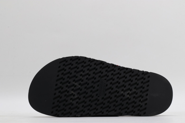 herm*s  slippers