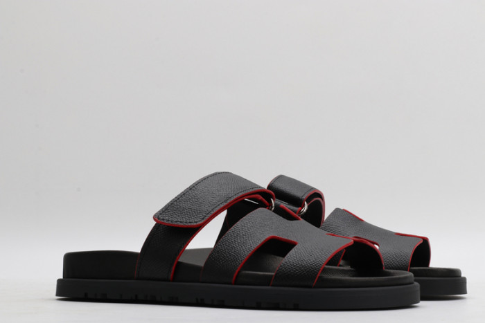 herm*s  slippers