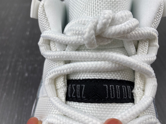 air jordan 11 low “elephant” av2187-140