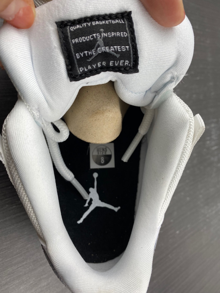 air jordan 11 low “elephant” av2187-140
