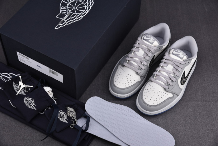 jordan 1 retro low D*or - cn8608 002