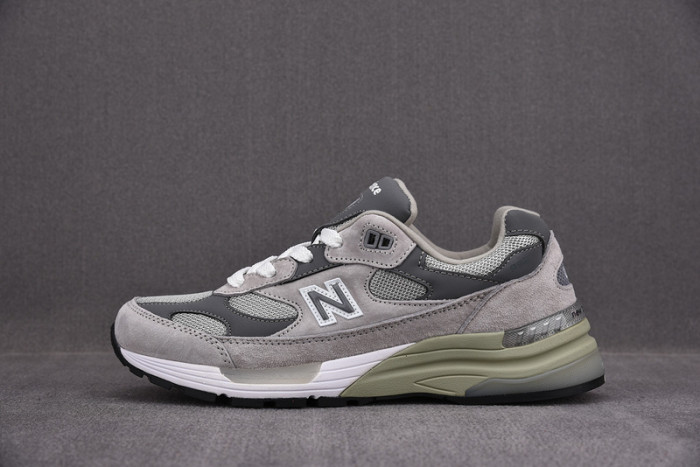 new balance 992
