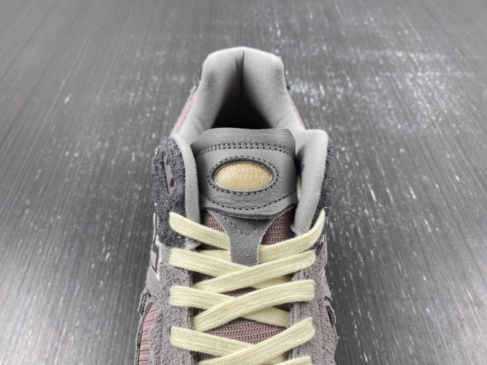 new balance m2002rdy