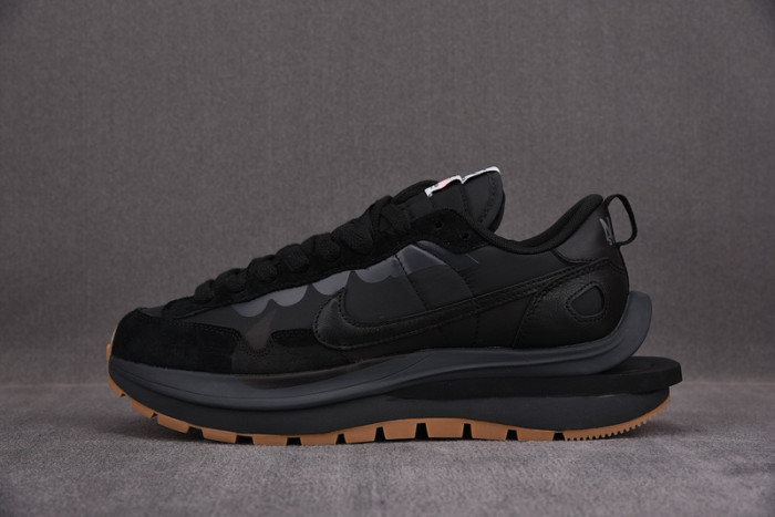 nike vaporwaffle sacai black gum - dd1875-001