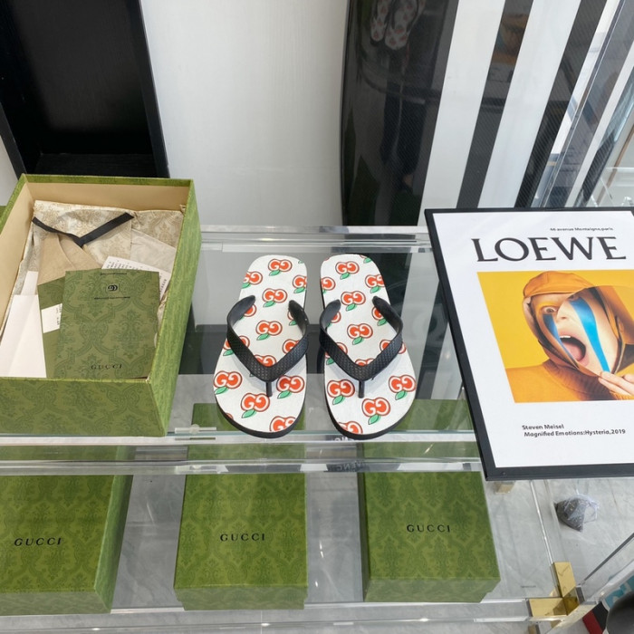 gucc slippers