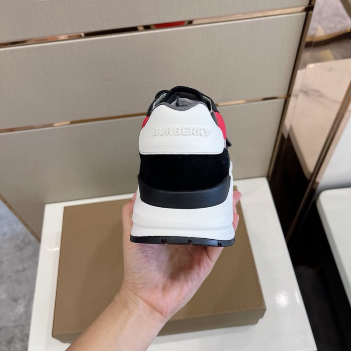 bur sneaker