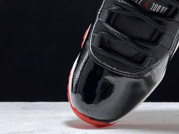 jordan 11 retro playoffs bred (2019)  378037-061