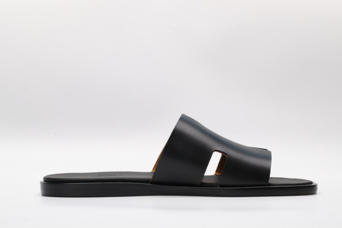 herm*s  slippers