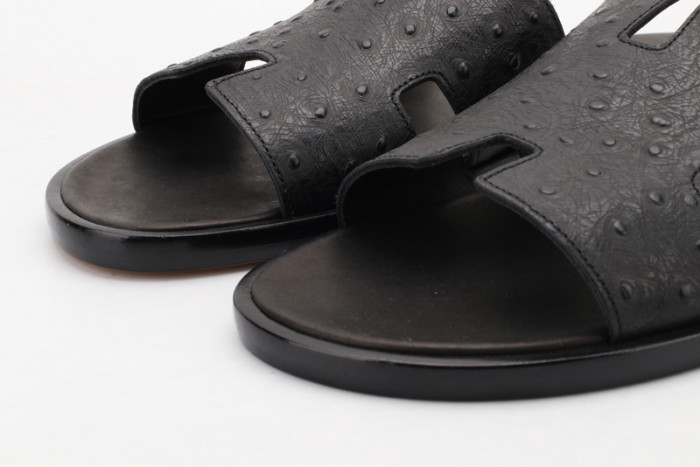 herm*s slippers