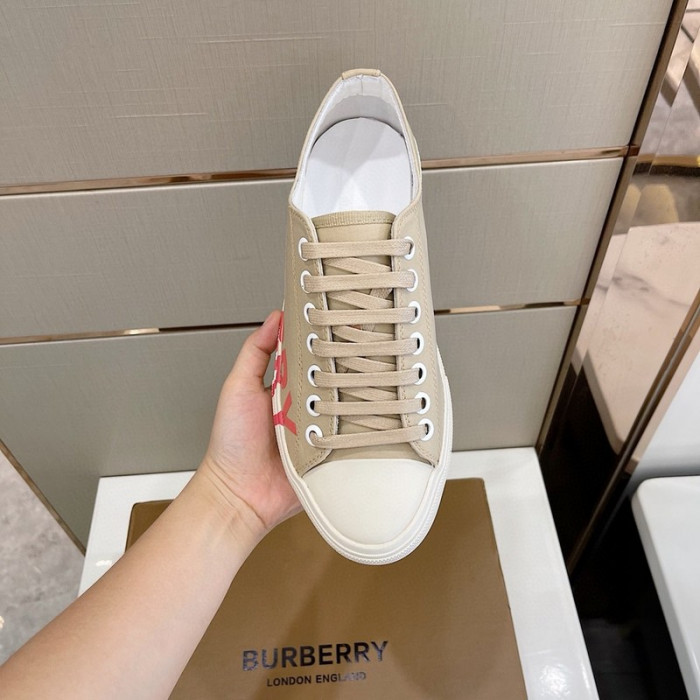 bur sneaker