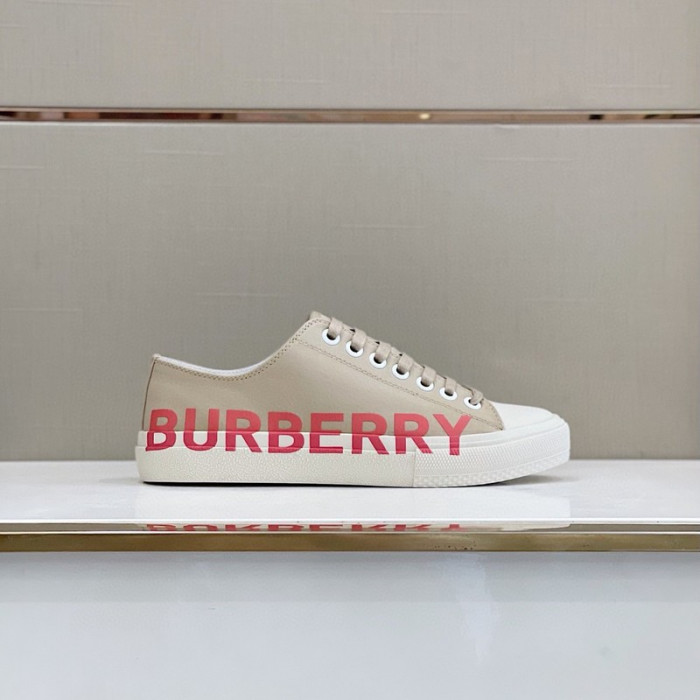 bur sneaker