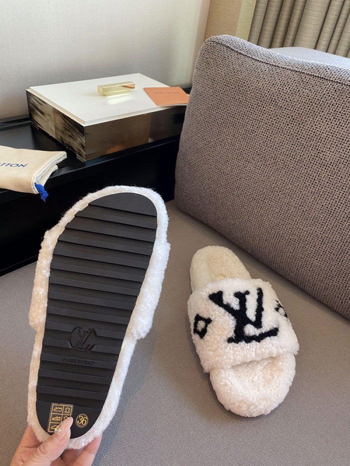 loui vuitto slippers