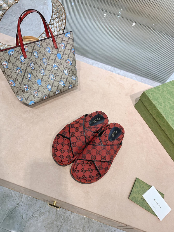 gucc slippers