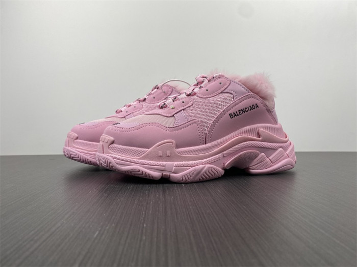 blcg sneaker triple.s.
