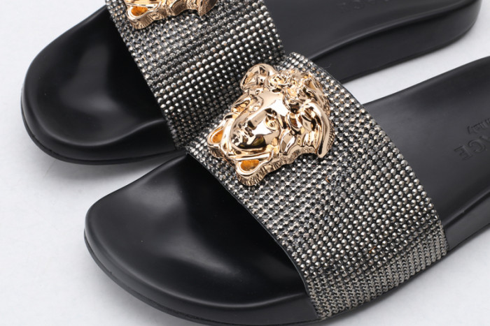 vers slippers