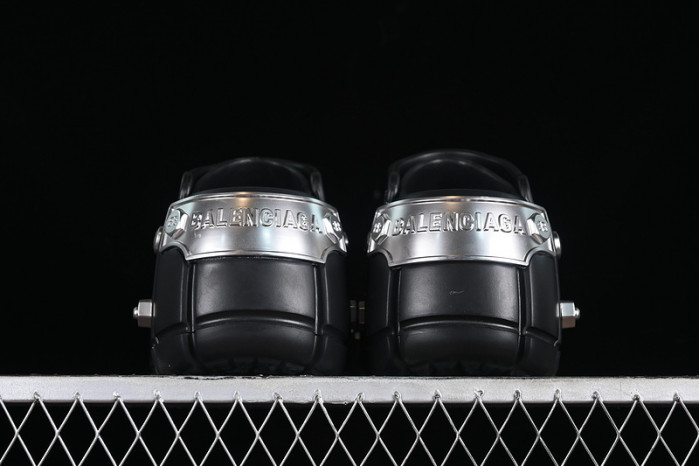 blcg sandals
